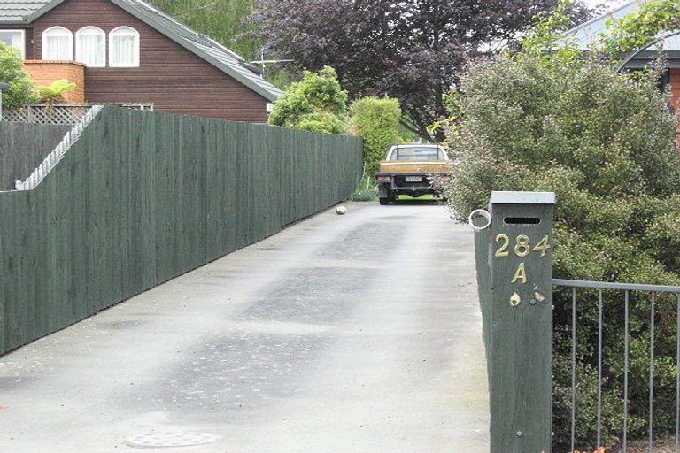 Photo of property in 2/284 Ilam Road, Burnside, Christchurch, 8053