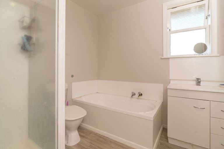 Photo of property in 14a Reeve Road, Owhata, Rotorua, 3010