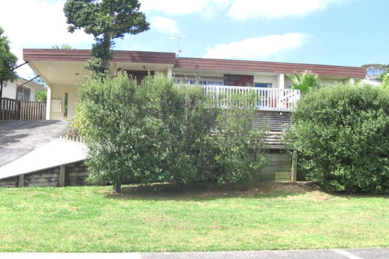 Photo of property in 17 Leigh Terrace, Bayview, Auckland, 0629