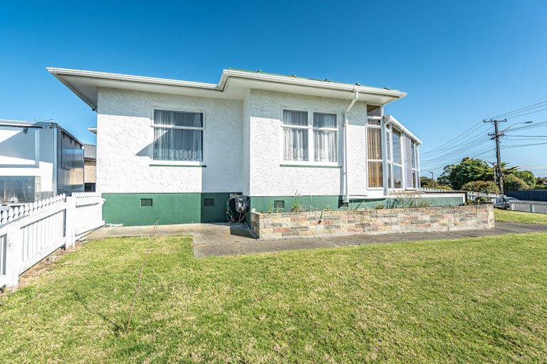 Photo of property in 27 Fitzherbert Avenue, Springvale, Whanganui, 4501