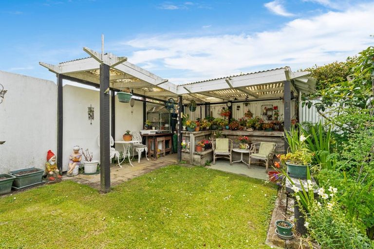 Photo of property in 22 Victoria Terrace, Ohau, Levin, 5570