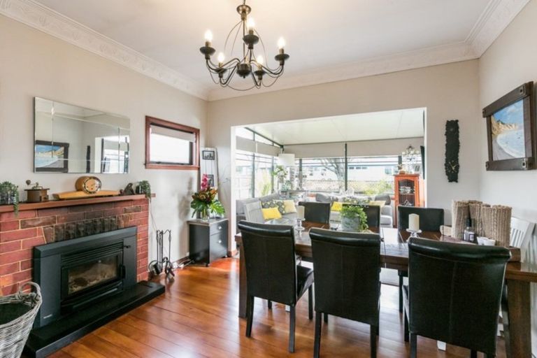Photo of property in 54 Osier Road, Greenmeadows, Napier, 4112