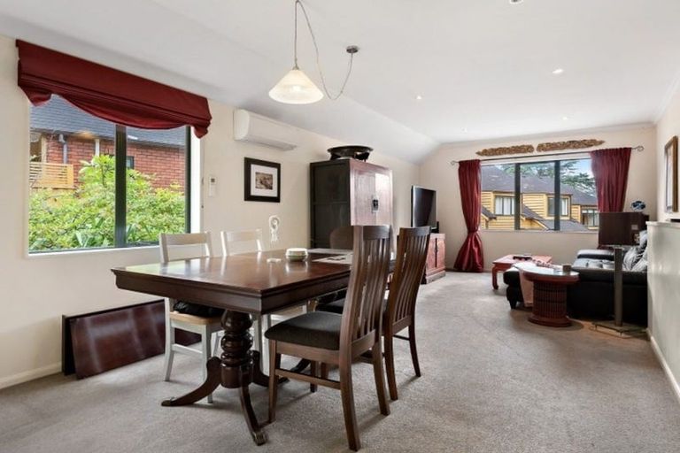 Photo of property in 30 Futuna Close, Karori, Wellington, 6012