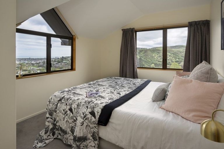 Photo of property in 15 Coster Street, Enner Glynn, Nelson, 7011