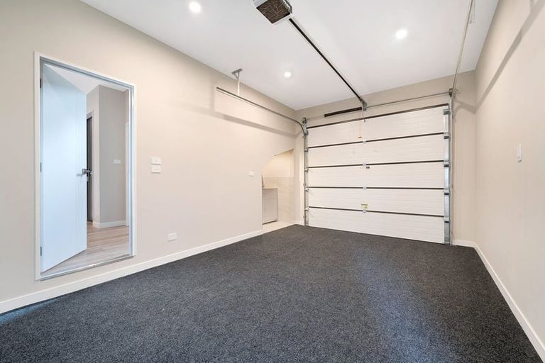 Photo of property in 86b Kervil Avenue, Te Atatu Peninsula, Auckland, 0610