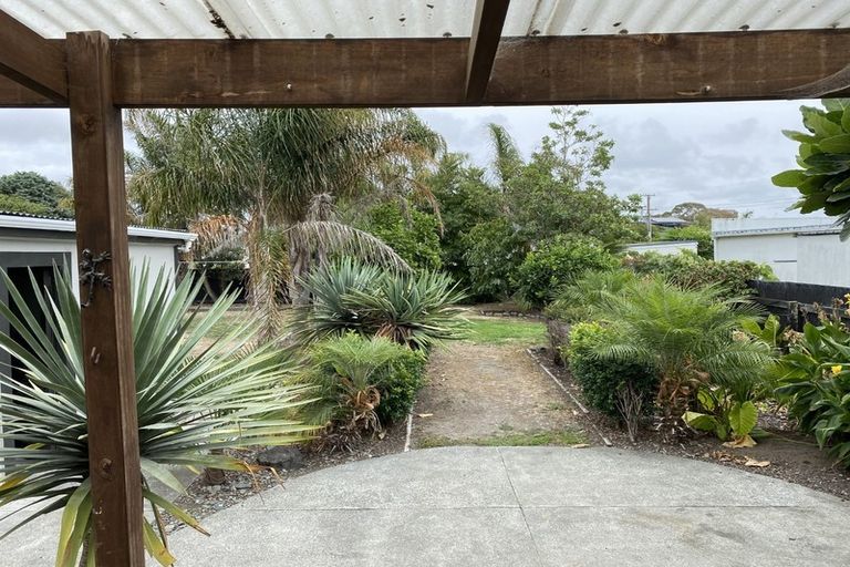 Photo of property in 280 Clifton Road, Te Awanga, 4102