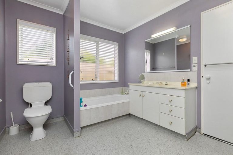 Photo of property in 3a Percival Avenue, Matua, Tauranga, 3110