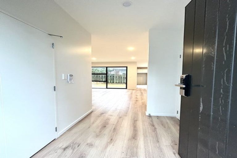 Photo of property in 2b Robin Lane, Browns Bay, Auckland, 0630