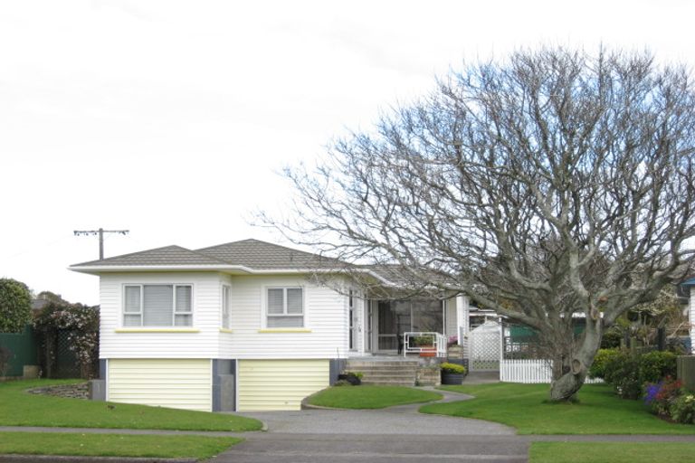 Photo of property in 33 Wynyard Street, Bell Block, New Plymouth, 4312