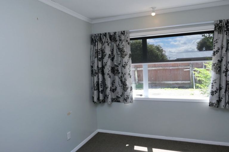 Photo of property in 22a Sussex Street, Levin, 5510