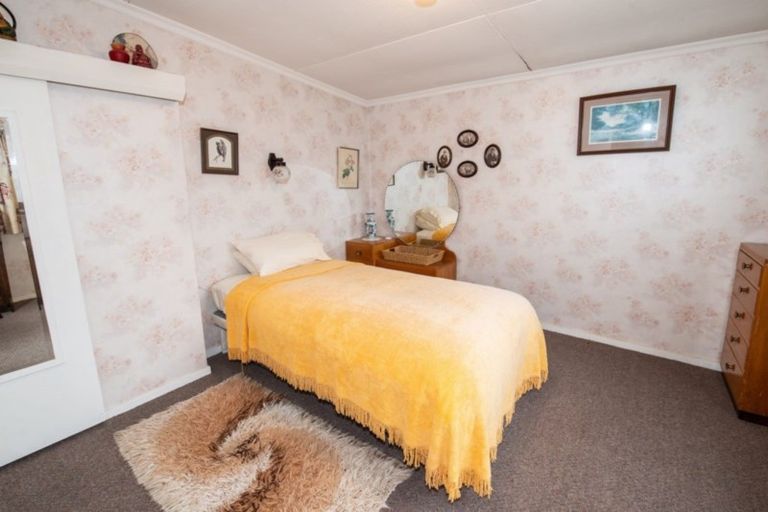 Photo of property in 24 Kenmare Street, Alexandra, 9320