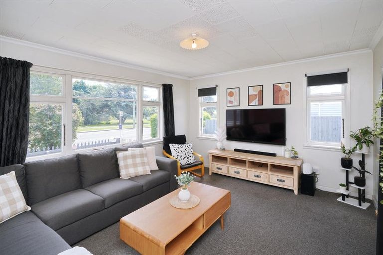 Photo of property in 24 Lincoln Road, Hillmorton, Christchurch, 8024