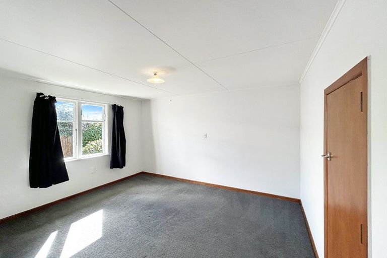 Photo of property in 145 Heretaunga Street, Palmerston North, 4414