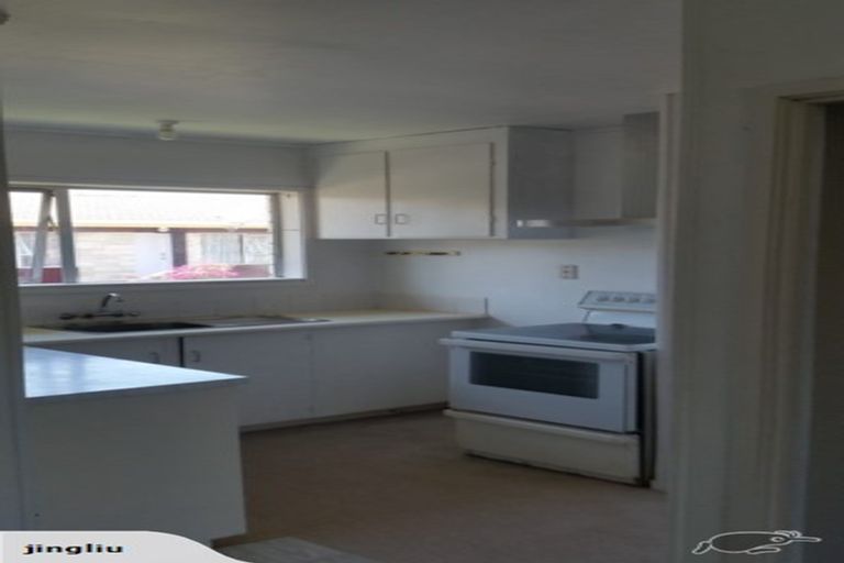 Photo of property in 2/26 Arawa Street, New Lynn, Auckland, 0600