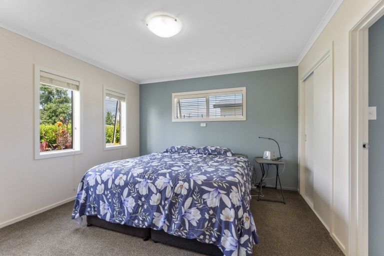 Photo of property in 23 Bowen Street, Woodville, 4920