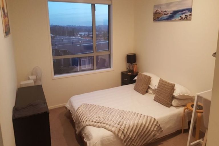 Photo of property in 201/160d Hobsonville Point Road, Hobsonville, Auckland, 0616