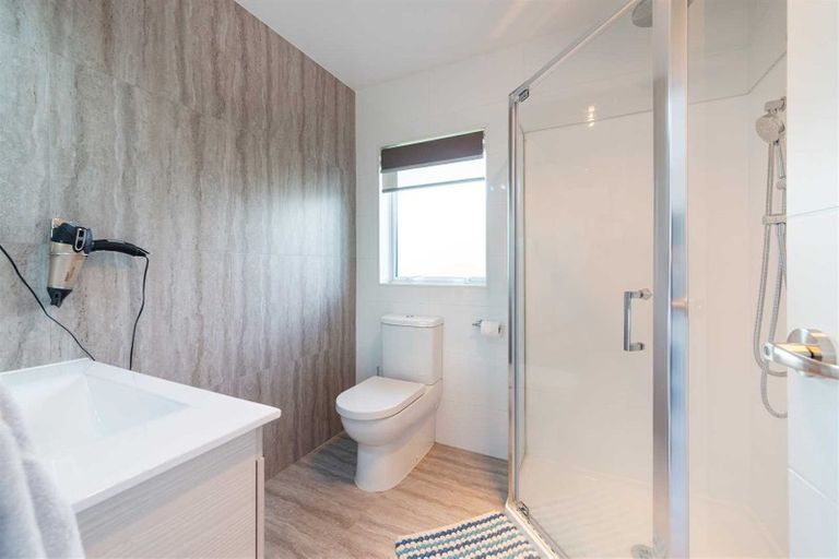 Photo of property in 26 Will Street, Huapai, Kumeu, 0810