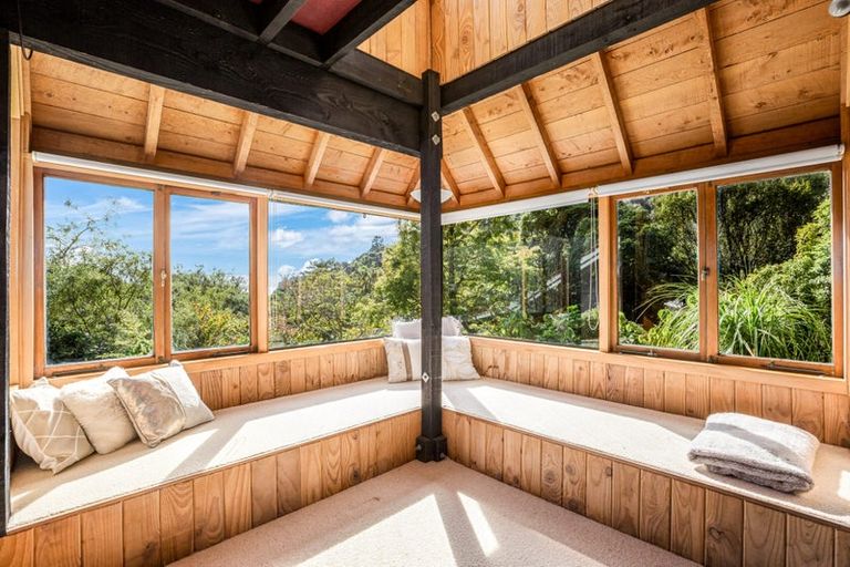 Photo of property in 3 Huia Road, Days Bay, Lower Hutt, 5013