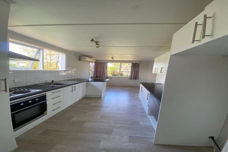 Photo of property in 11a Gardiner Grove, Mangere East, Auckland, 2024