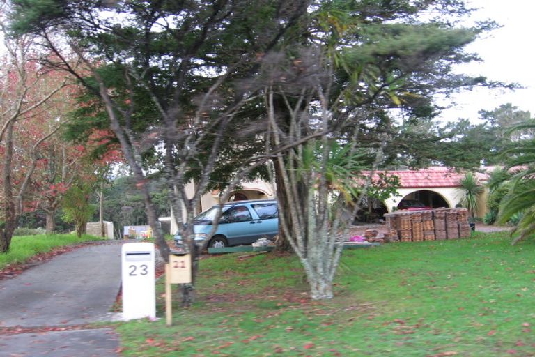 Photo of property in 21 Roland Road, Greenhithe, Auckland, 0632