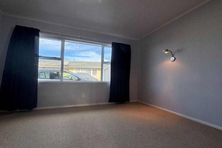 Photo of property in 41 Bristol Street, Tamatea, Napier, 4112