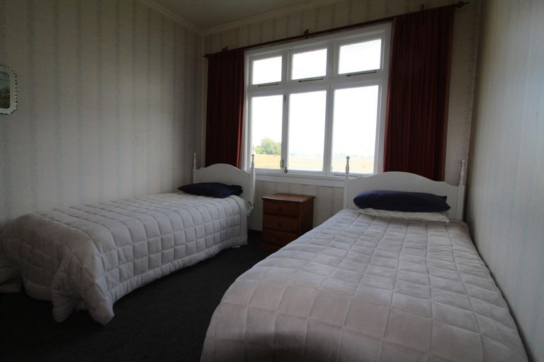 Photo of property in 86 Pasture Street, Lumsden, 9730