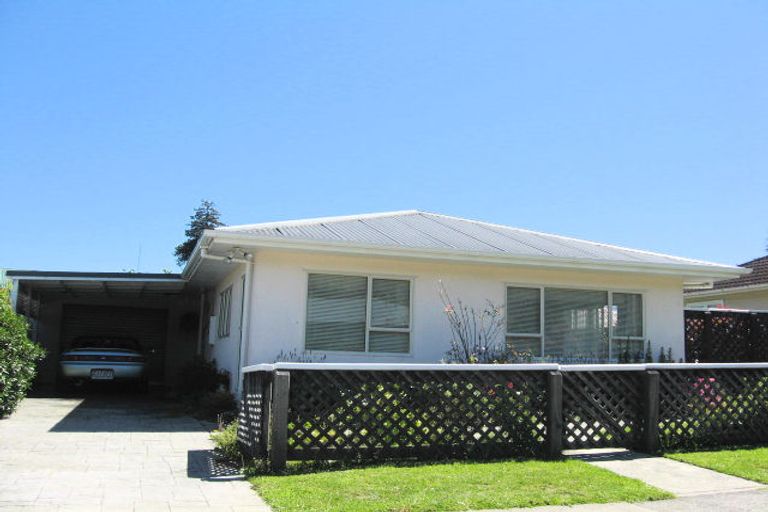 Photo of property in 28 Nikau Street, Stoke, Nelson, 7011