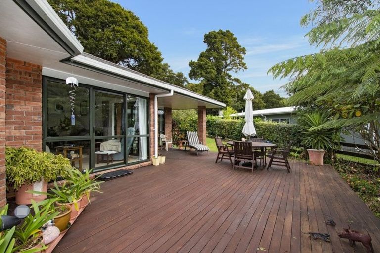 Photo of property in 12 Oakwood Rise, Ngararatunua, Whangarei, 0176