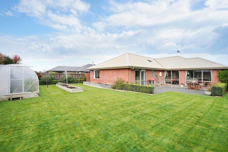 Photo of property in 6 Cassini Place, Leeston, 7632