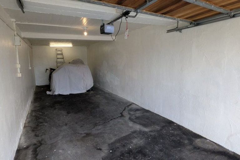 Photo of property in 110b Grafton Road, Roseneath, Wellington, 6011