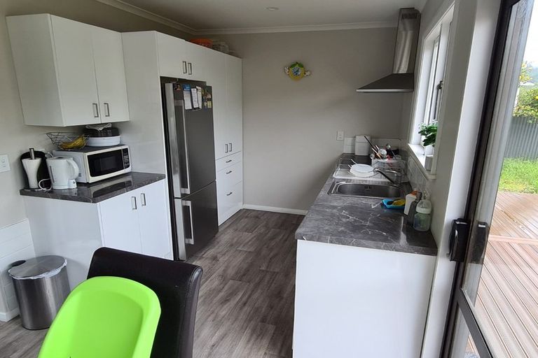 Photo of property in 125 Molesworth Street, Taita, Lower Hutt, 5011