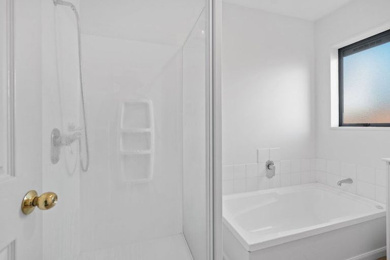 Photo of property in 8 Arkwright Place, Halswell, Christchurch, 8025