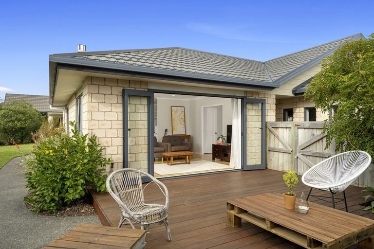 Photo of property in 18 Nautilus Drive, Papamoa Beach, Papamoa, 3118