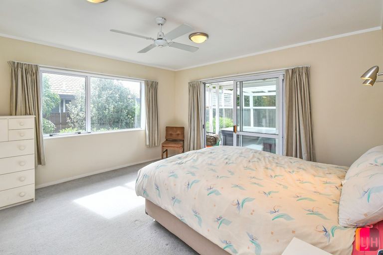 Photo of property in 43 Brylee Drive, Conifer Grove, Takanini, 2112