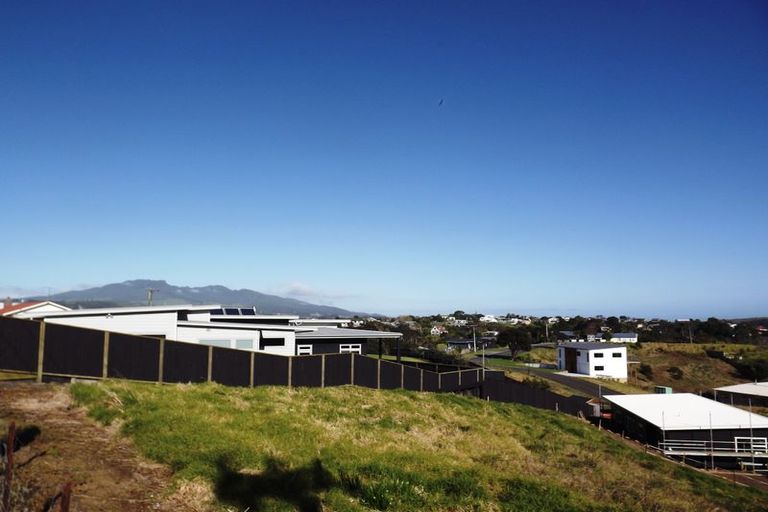 Photo of property in 23 Manukau Road, Raglan, 3225