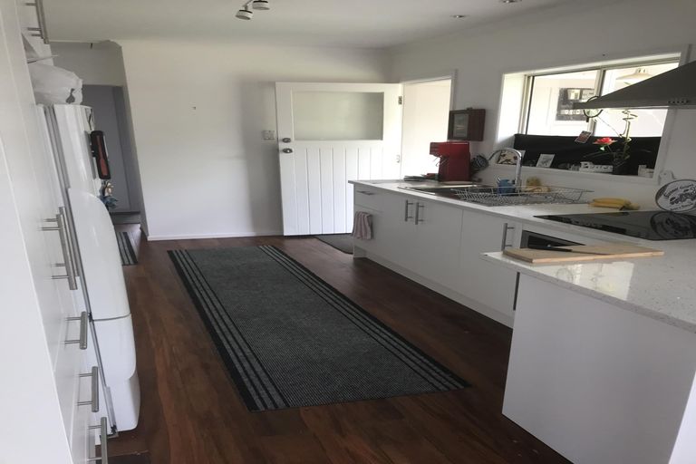 Photo of property in 1/9 Elizabeth Street, Papakura, 2110