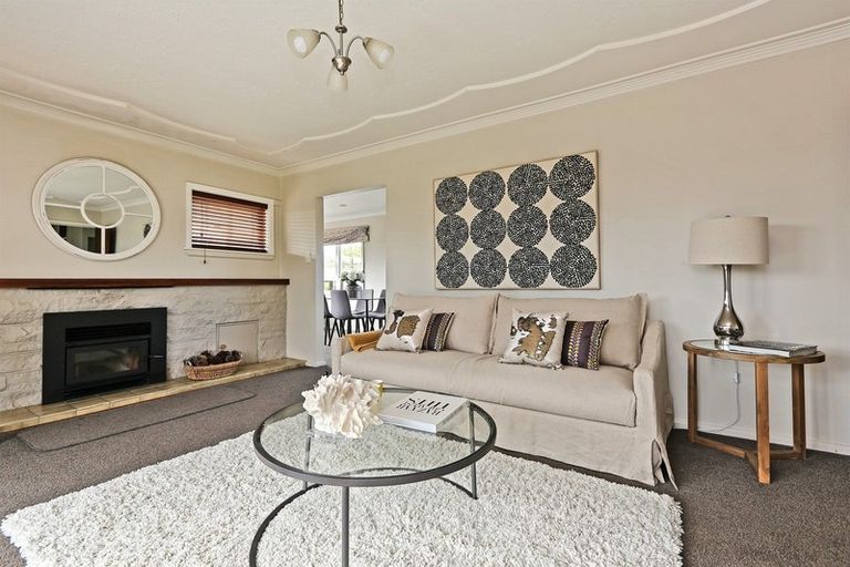 Photo of property in 27 Breadalbane Road, Havelock North, 4130