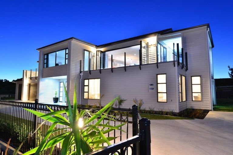 Photo of property in 76 Island View Drive, Gulf Harbour, Whangaparaoa, 0930