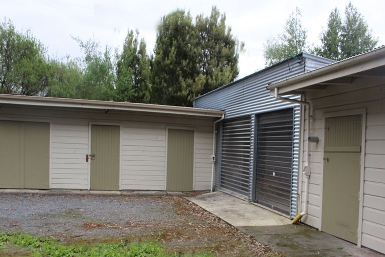 Photo of property in 8 Hilton Road, Carterton, 5713