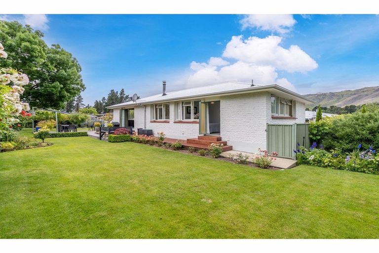 Photo of property in 27 Syndic Street, Cromwell, 9310