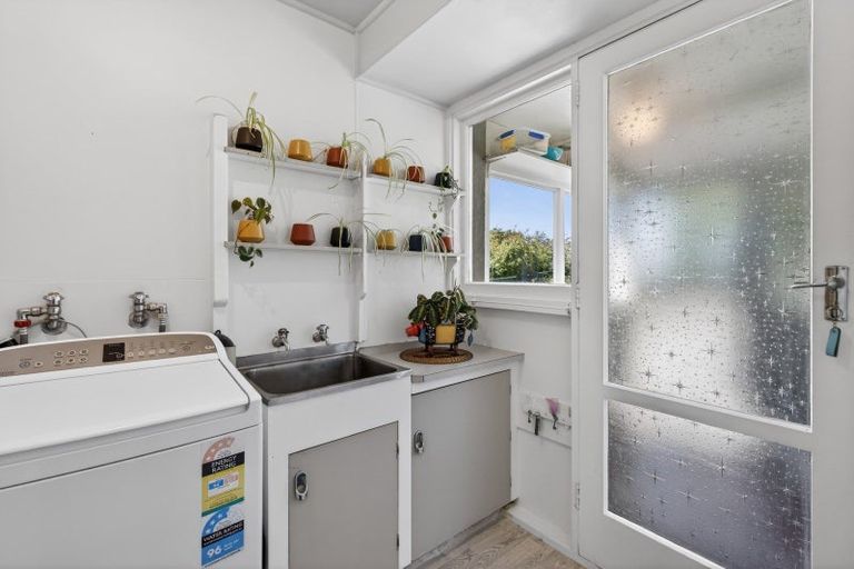 Photo of property in 2552 West Coast Road, Kirwee, Darfield, 7571