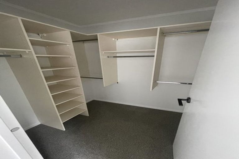 Photo of property in 87 Grant Road, Thorndon, Wellington, 6011