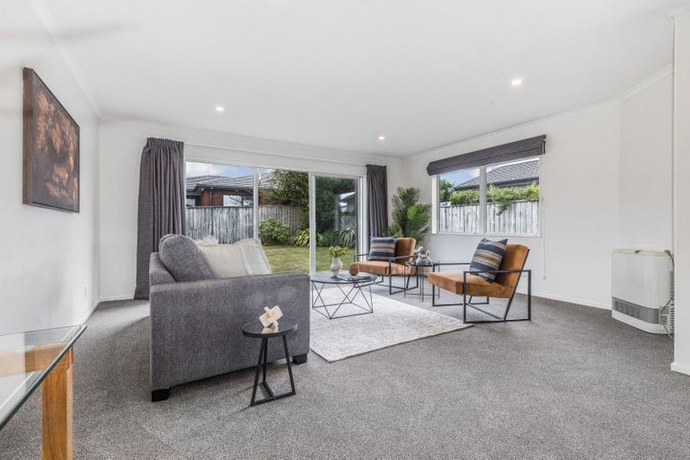 Photo of property in 36 Kahurangi Heights, Aotea, Porirua, 5024