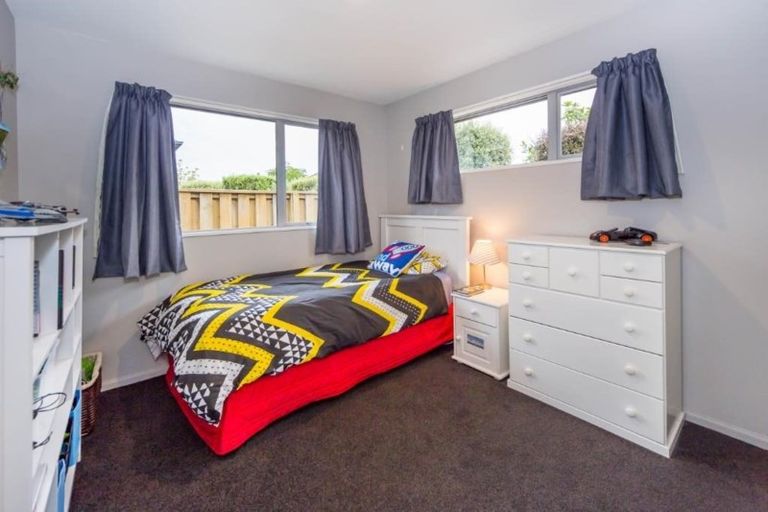 Photo of property in 37 Beechwood Drive, Northwood, Christchurch, 8051