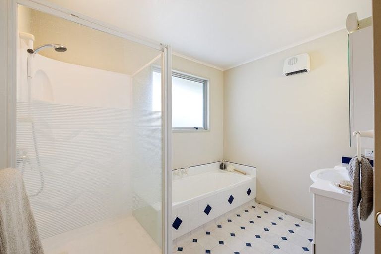 Photo of property in 86 Wakatu Avenue, Moncks Bay, Christchurch, 8081