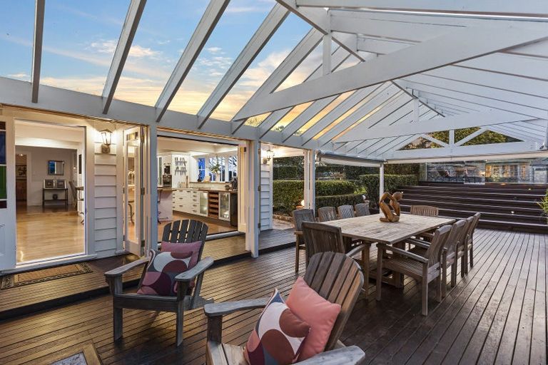 Photo of property in 136 Attwood Road, Paremoremo, Auckland, 0632