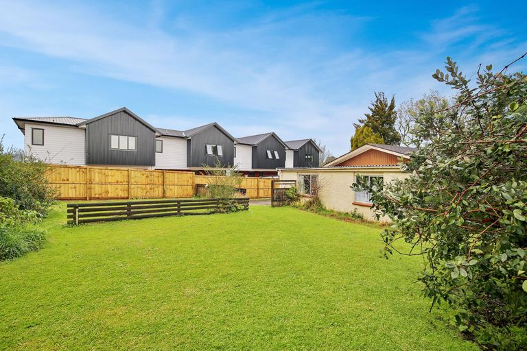 Photo of property in 16 Inverness Avenue, Hamilton East, Hamilton, 3216