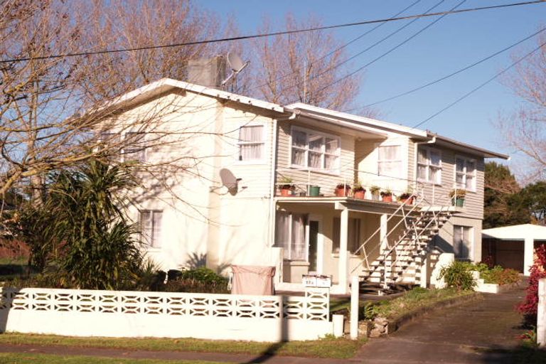 Photo of property in 17 Skipton Street, Mangere East, Auckland, 2024