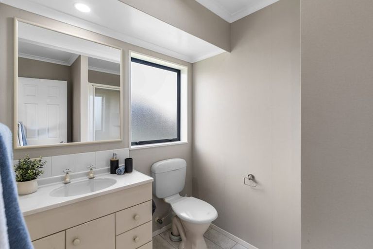 Photo of property in 14 Drumfearn Place, Rototuna, Hamilton, 3210