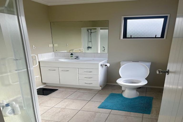 Photo of property in 65b Nelson Street, Howick, Auckland, 2014